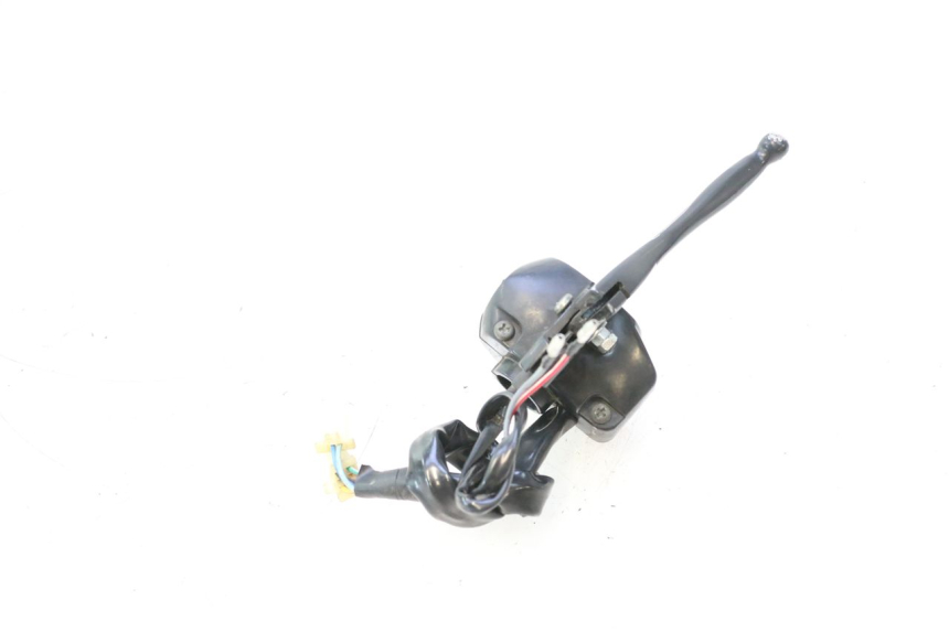 photo de COMMODO GAUCHE KEEWAY FOCUS 50 (2006 - 2009) - Points de fixation