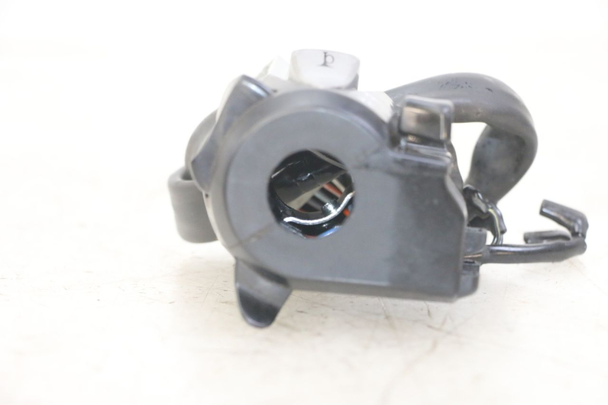 photo de COMMODO GAUCHE HONDA FORZA ABS 300 (2013 - 2019)