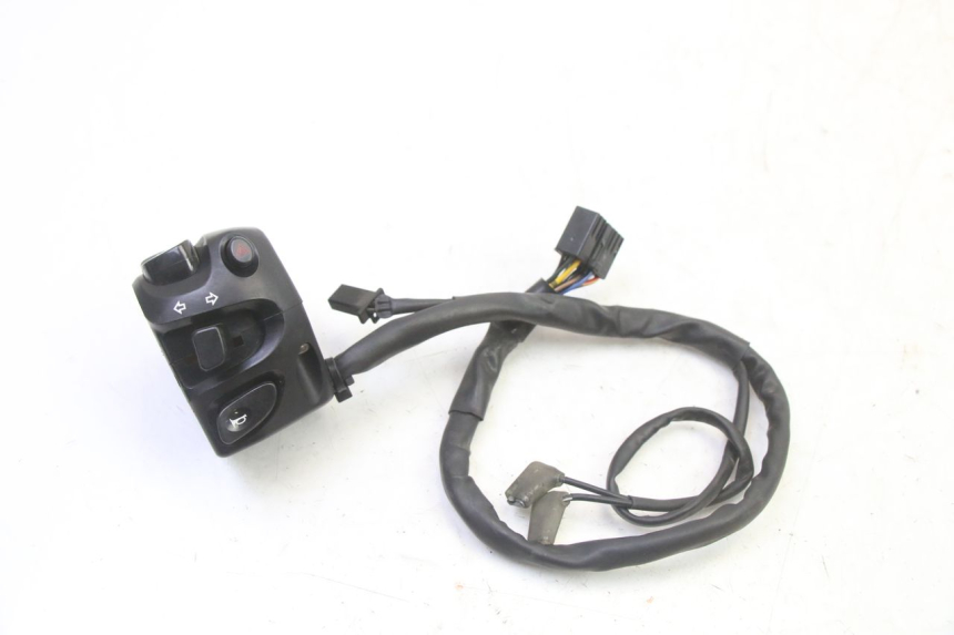 photo de COMMODO GAUCHE YAMAHA FZ6 FAZER S2 600 (2007 - 2011)