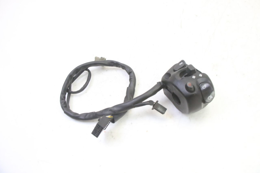 photo de COMMODO GAUCHE YAMAHA FZ6 FAZER S2 600 (2007 - 2011)