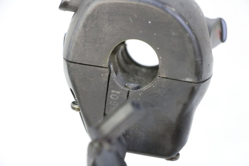 photo de COMMODO GAUCHE YAMAHA FZ6 N FAZER 600 (2004 - 2006)