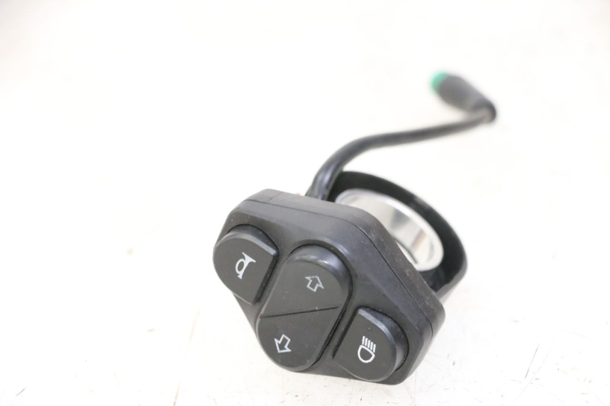 photo de COMMODO GAUCHE KUKIRIN G2 MASTER 1