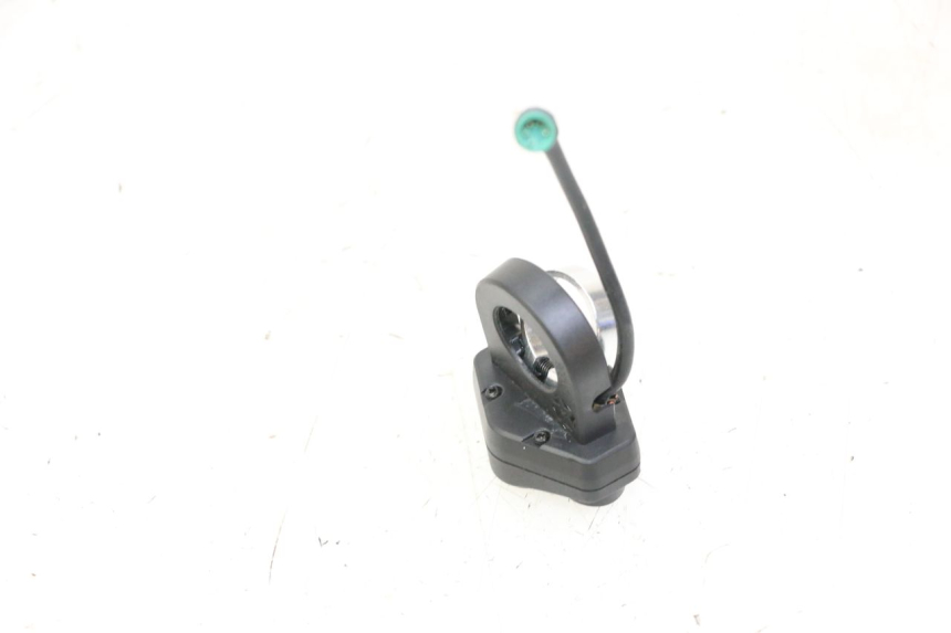 photo de COMMODO GAUCHE KUKIRIN G2 MASTER 1