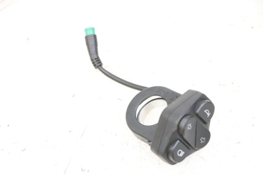 photo de COMMODO GAUCHE KUKIRIN G2 MASTER 1