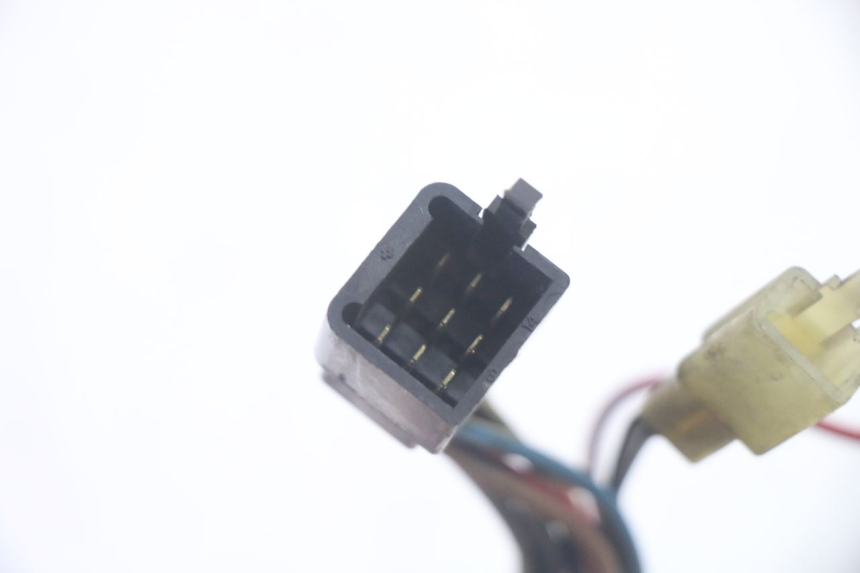 photo de COMMODO GAUCHE KAWASAKI GPX R WARBIRD 600 (1988 - 1993) - État de surface