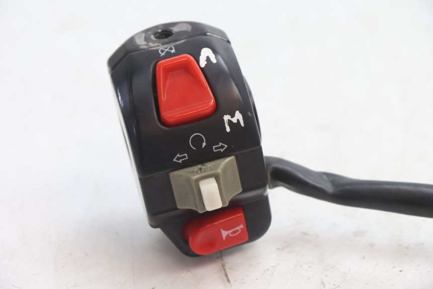 photo de COMMODO GAUCHE TNT MOTOR GRIDO 2T 50 (2010 - 2019) - Détail de la pièce