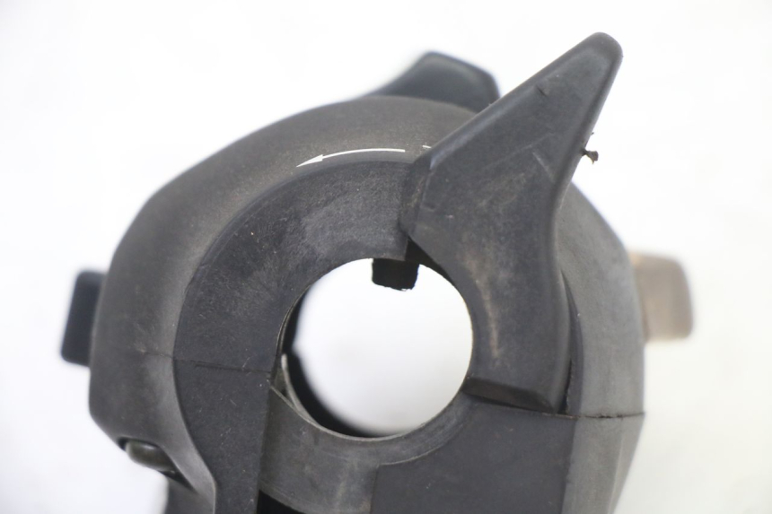 photo de COMMODO GAUCHE SUZUKI GS GSE 500 (2001 - 2003)