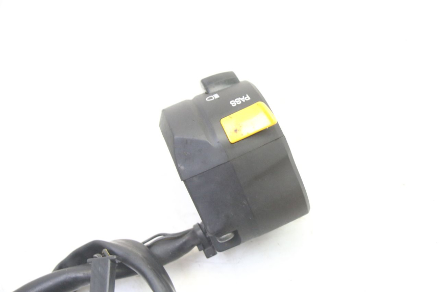 photo de COMMODO GAUCHE SUZUKI GSR 750 (2011 - 2017)