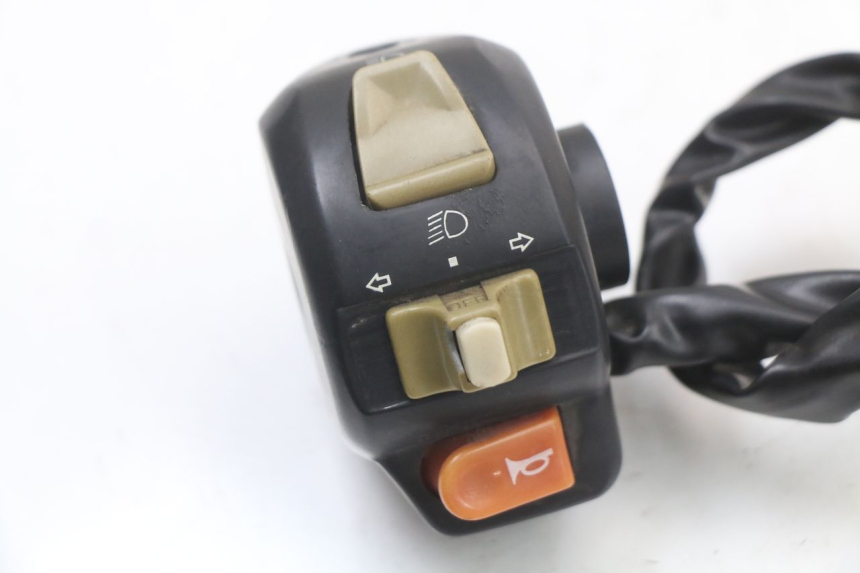 photo de COMMODO GAUCHE KEEWAY HURRICANE 50 (2006 - 2019)