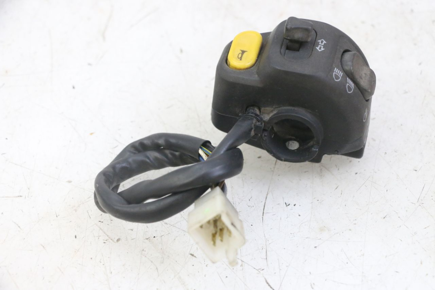 photo de COMMODO GAUCHE PEUGEOT JET FORCE CARBU 50 (2003 - 2016)