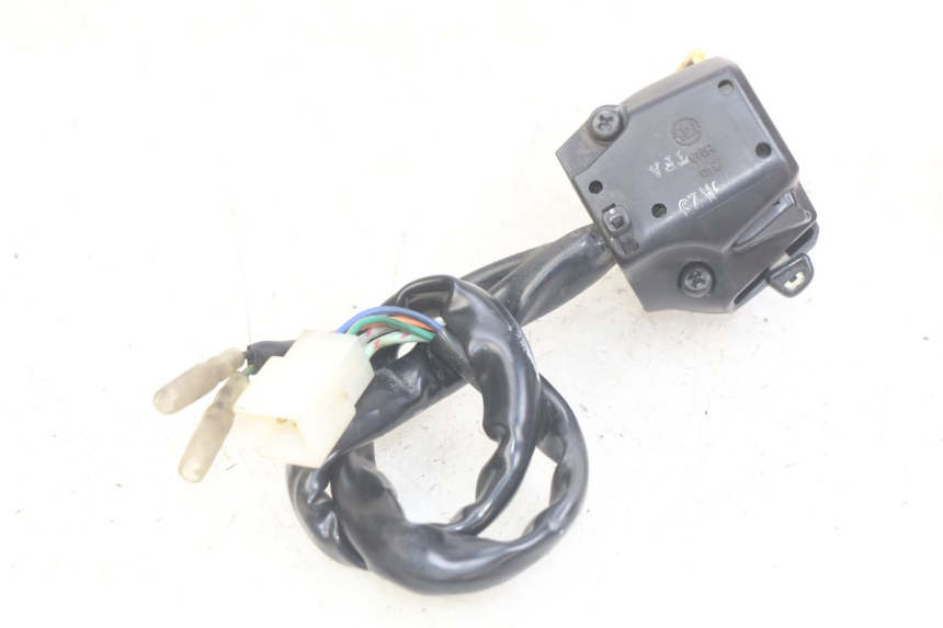 photo de COMMODO GAUCHE SYM JET SPORT XR 50 (2006 - 2015)