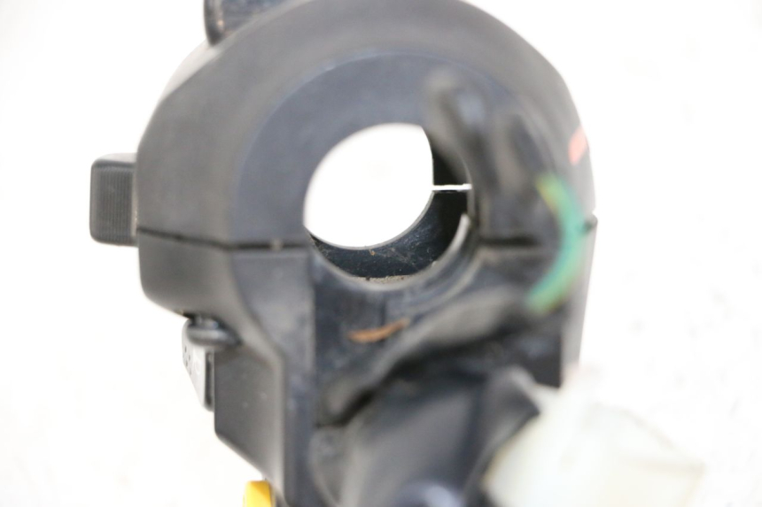 photo de COMMODO GAUCHE SYM JOYMAX 125 (2010 - 2017)
