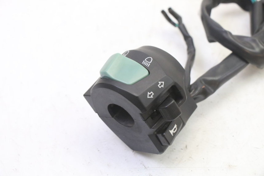 photo de COMMODO GAUCHE KIDEN KD125-G 125 (2018 - 2022)