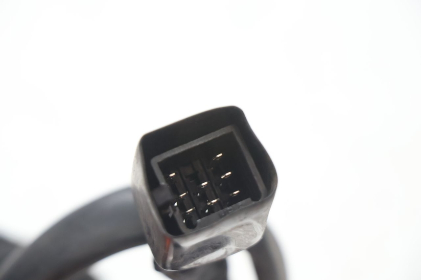 photo de COMMODO GAUCHE PEUGEOT KISBEE 4T 50 (2018 - 2022) - Vue d’ensemble