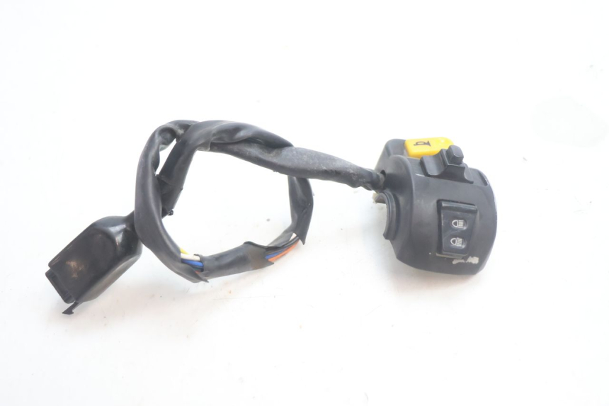 photo de COMMODO GAUCHE PEUGEOT KISBEE 4T 50 (2010 - 2017) - Zoom état d’usage