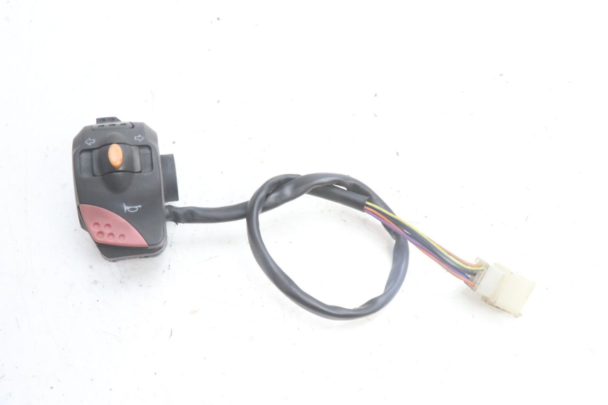 photo de COMMODO GAUCHE PEUGEOT LUDIX BLASTER 50 (2006 - 2014) - Détail de la pièce