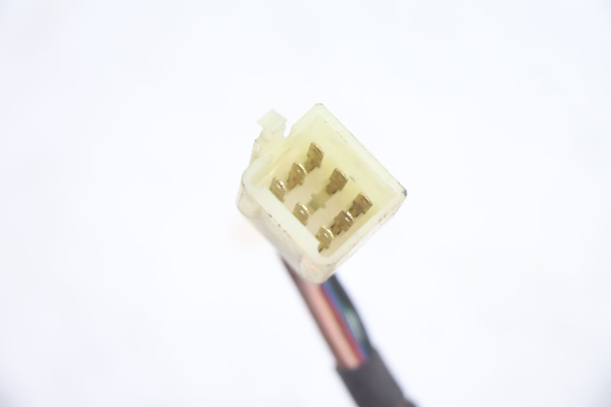 photo de COMMODO GAUCHE MBK MACH G AC 50 (2002 - 2014) - Points de fixation