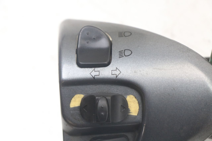 photo de COMMODO GAUCHE MBK FLAME X 125 (2004 - 2007)