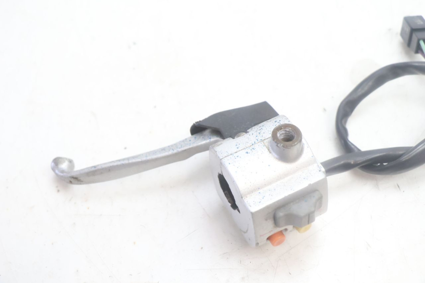 photo de COMMODO GAUCHE SYM MIO 50 (2005 - 2010) - Autre angle de vue