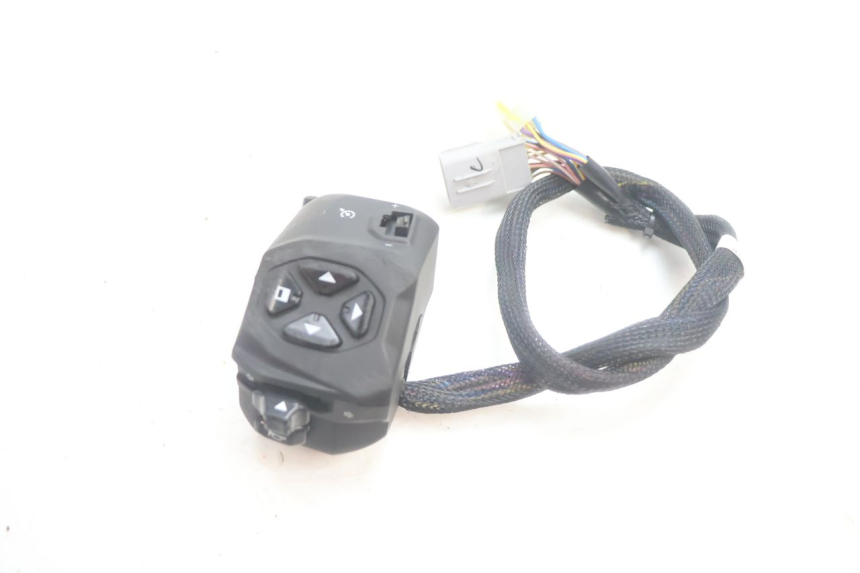 photo de COMMODO GAUCHE PIAGGIO MP3 HPE 530 (2022 - 2026) - Vue principale
