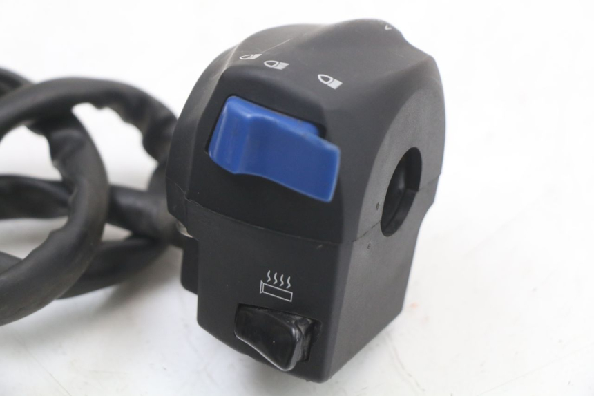 photo de COMMODO GAUCHE MOTO GUZZI NORGE 8V GT 1200 (2011 - 2016) - Autre angle de vue