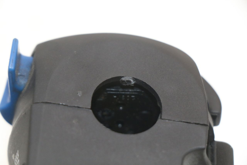 photo de COMMODO GAUCHE MOTO GUZZI NORGE 8V GT 1200 (2011 - 2016) - Vue d’ensemble