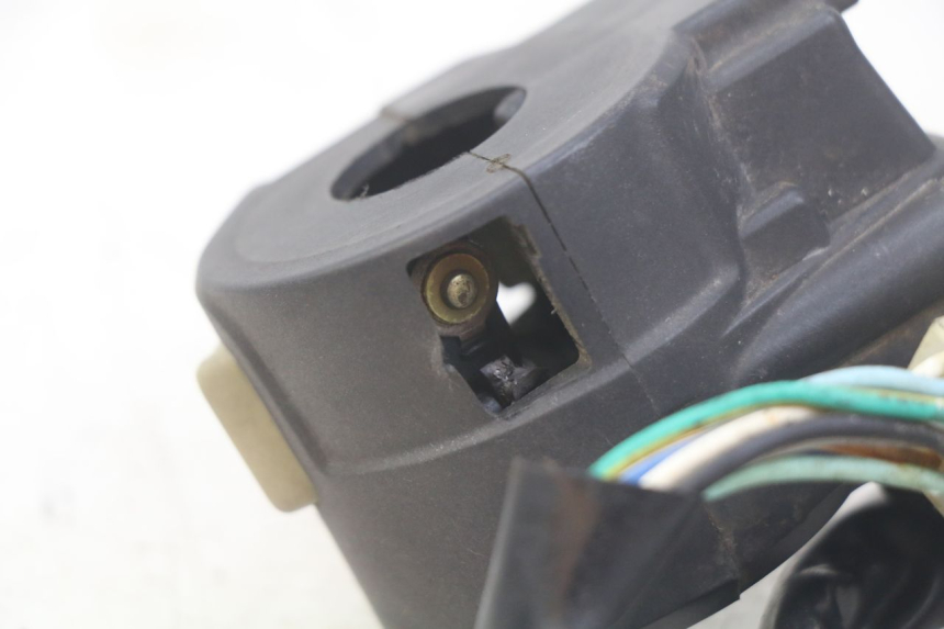 photo de COMMODO GAUCHE SELECT UP OCTALIS 125 (2007 - 2012)