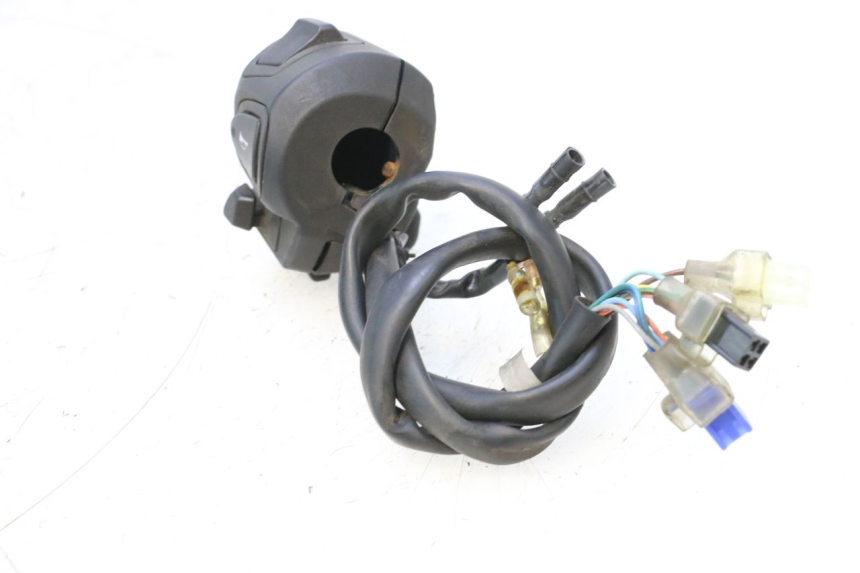 photo de COMMODO GAUCHE HONDA PCX (JF57/JF64) 125 (2014 - 2018) - État de surface
