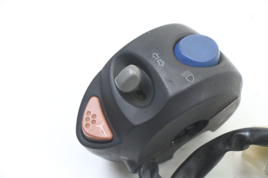 photo de COMMODO GAUCHE PEUGEOT ELYSTAR 50 (2002 - 2014)
