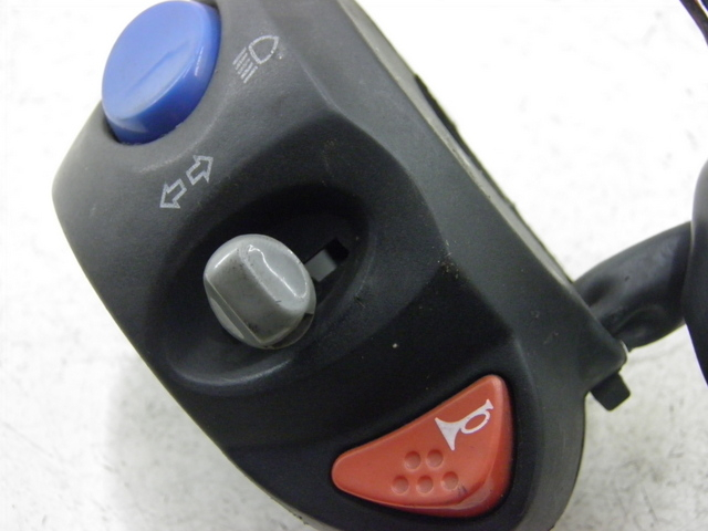 photo de COMMODO GAUCHE PEUGEOT ELYSTAR 50 (2002 - 2014)