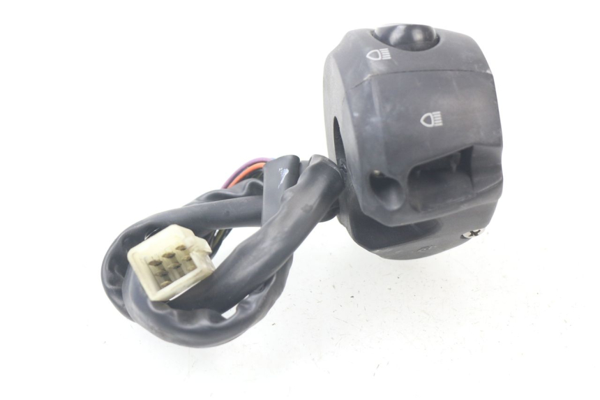 photo de COMMODO GAUCHE PEUGEOT SATELIS COMPRESSOR K15 125 (2006 - 2009)