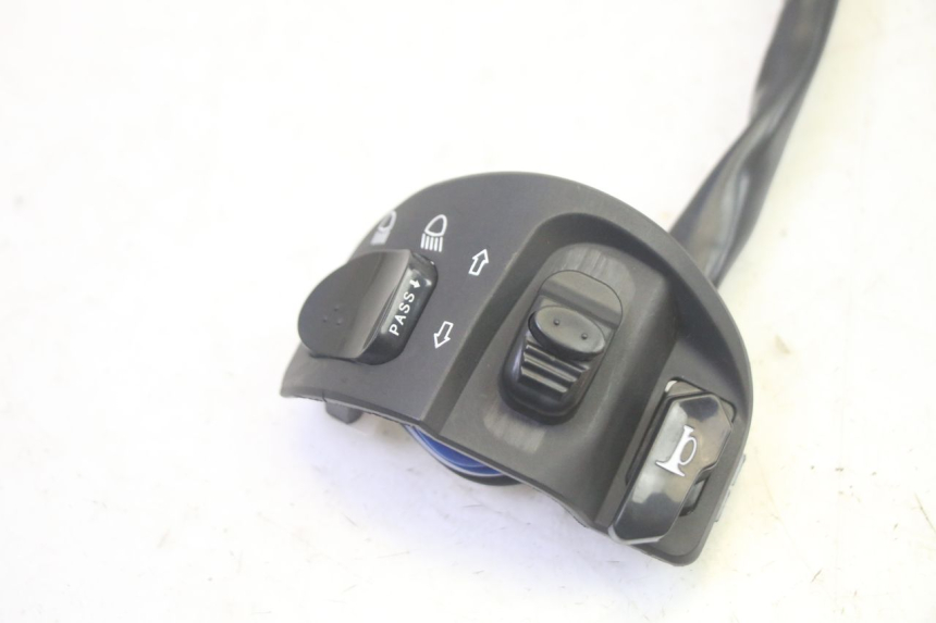 photo de COMMODO GAUCHE EFUN PUSA 1 - Zoom état d’usage