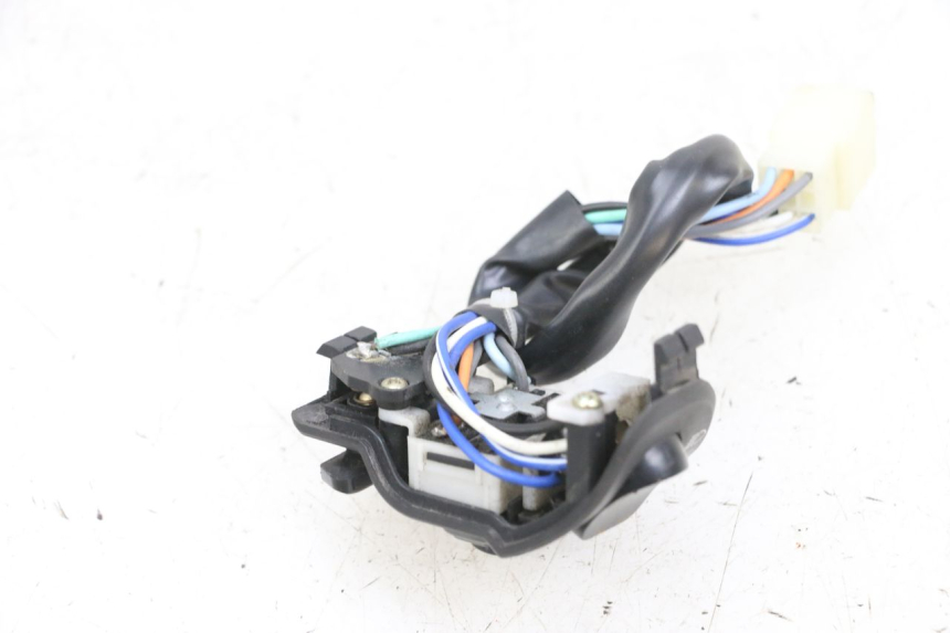 photo de COMMODO GAUCHE EFUN PUSA 1 - Zoom état d’usage