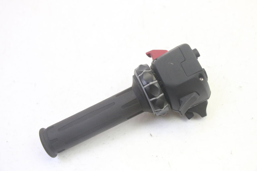photo de COMMODO GAUCHE BMW R GS 1250 (2021 - 2024) - État de surface