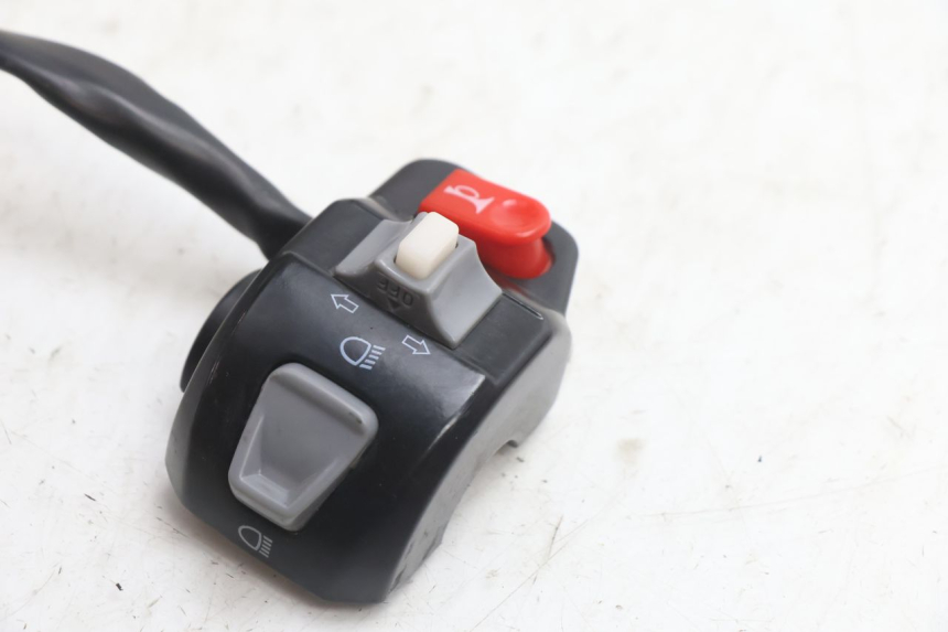photo de COMMODO GAUCHE TNT MOTOR ROMA 10' 4T 50 (2007 - 2018) - Autre angle de vue
