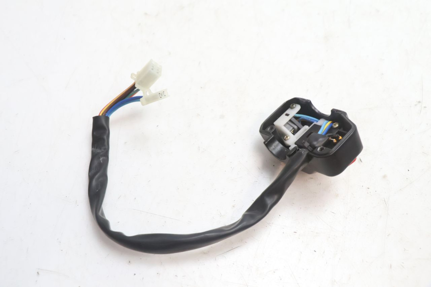 photo de COMMODO GAUCHE TNT MOTOR ROMA 10' 4T 50 (2007 - 2018) - Gros plan technique