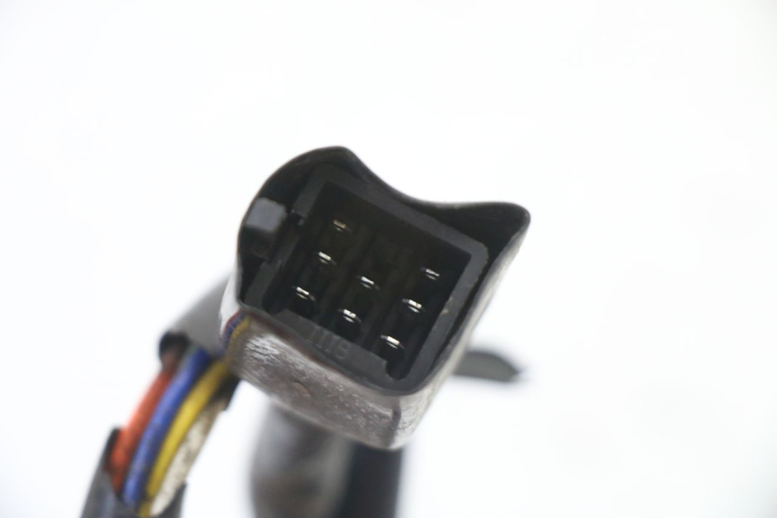 photo de COMMODO GAUCHE PEUGEOT SPEEDFIGHT 3 AIR 50 (2009 - 2015)