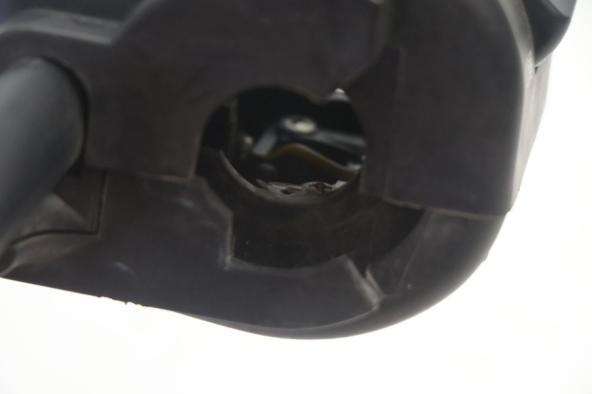 photo de COMMODO GAUCHE CAN-AM SPYDER RS 1000 (2008 - 2012) - Gros plan technique