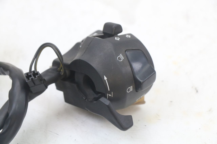 photo de COMMODO GAUCHE SUZUKI SV S 650 (1999 - 2002)