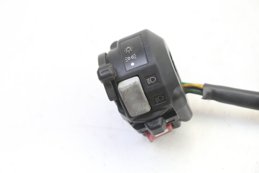 photo de COMMODO GAUCHE YAMAHA TDR DELTABOX 125 (1993 - 2003)