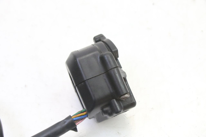 photo de COMMODO GAUCHE YAMAHA TDR DELTABOX 125 (1993 - 2003)