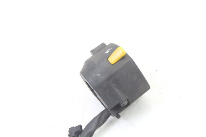 photo de COMMODO GAUCHE SUZUKI UH BURGMAN 125 (2002 - 2006)