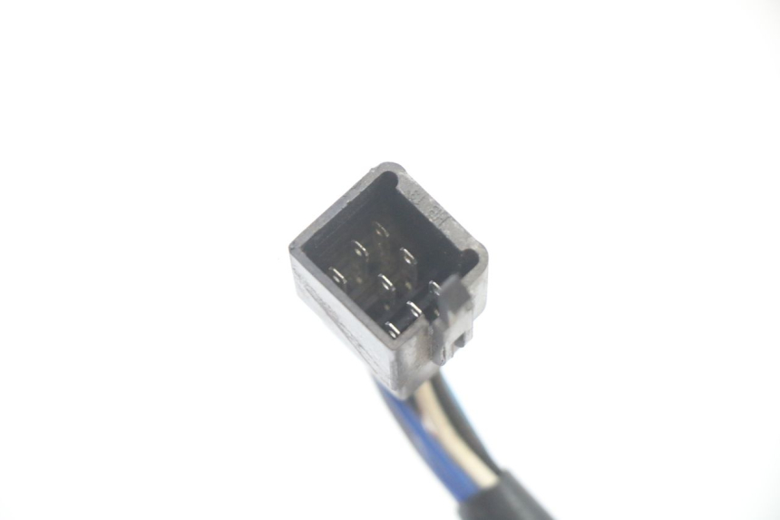 photo de COMMODO GAUCHE PEUGEOT V-CLIC VCLIC 50 (2007 - 2013)