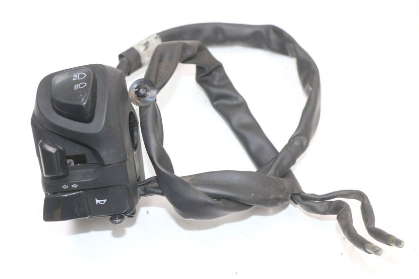 photo de COMMODO GAUCHE YAMAHA XMAX X-MAX ABS 125 (2017 - 2020)