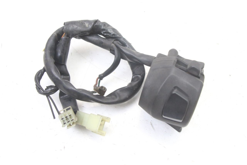 photo de COMMODO GAUCHE YAMAHA X-MAX XMAX ABS 250 (2010 - 2012) - Autre angle de vue