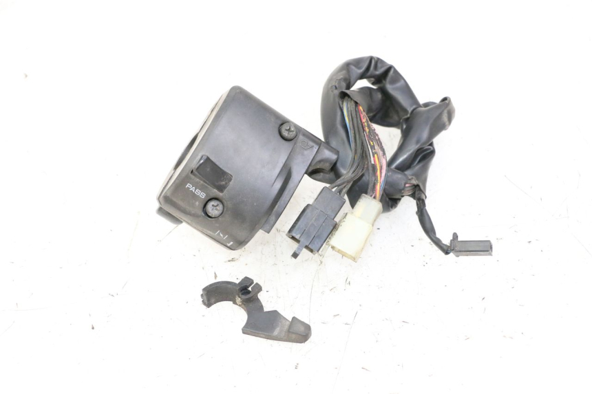 photo de COMMODO GAUCHE YAMAHA XJN DIVERSION 600 (2000 - 2003)