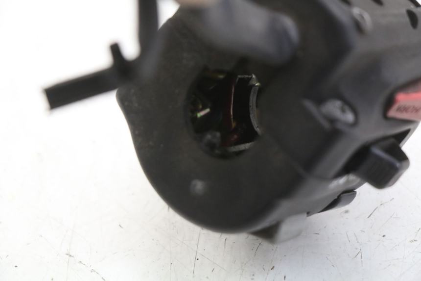 photo de COMMODO GAUCHE YAMAHA XJ600 XJ DIVERSION 600 (1992 - 1997)