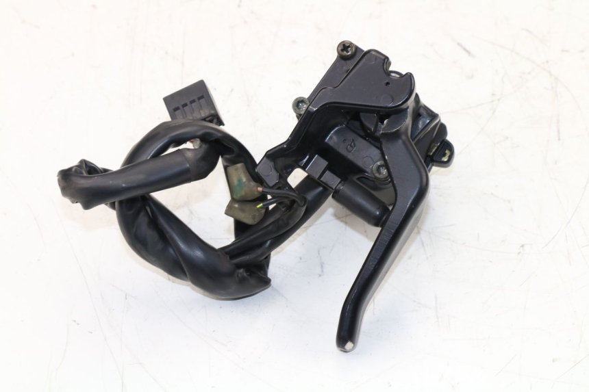 photo de COMMODO GAUCHE YAMAHA YP MAJESTY 400 (2004 - 2008) - Zoom état d’usage