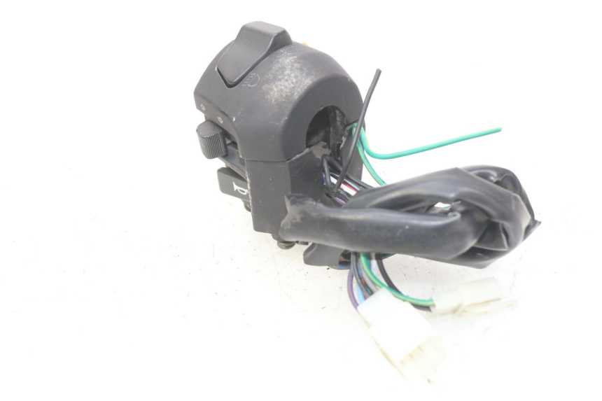 photo de COMMODO GAUCHE YAMASAKI YM T 125 (2015 - 2020)