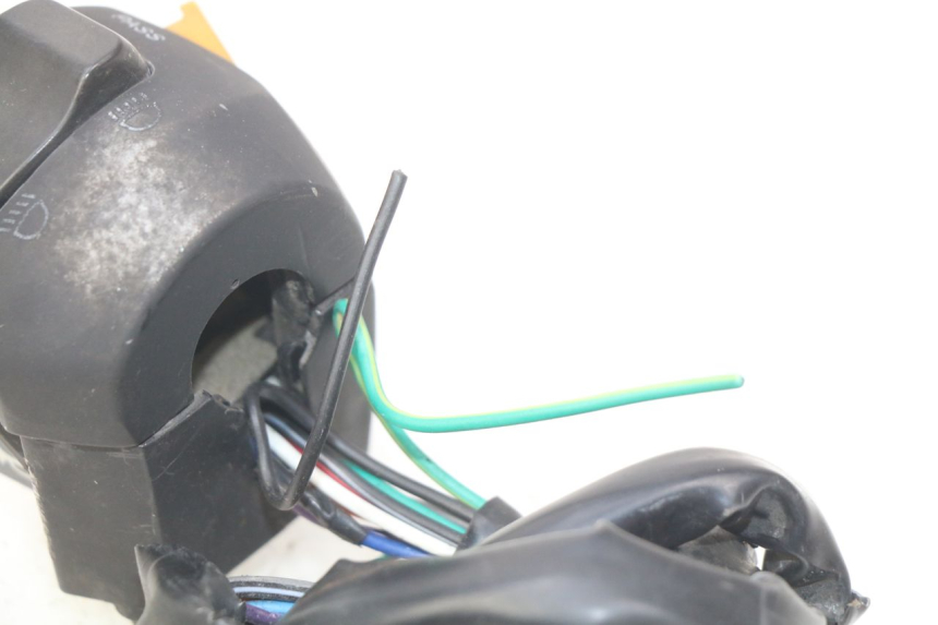 photo de COMMODO GAUCHE YAMASAKI YM T 125 (2015 - 2020)